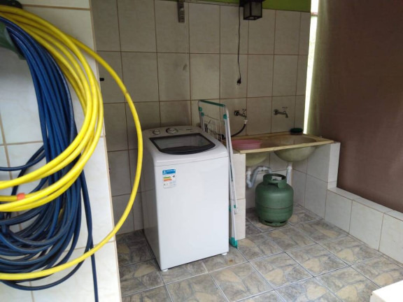 Imagem Casa com 3 Quartos à Venda, 400 m² em Centro - Ubatuba Imagem Casa com 3 Quartos à Venda, 400 m² em Centro - Ubatuba