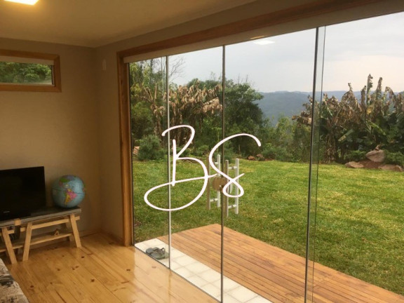 Imagem Imóvel com 6 Quartos à Venda, 100.000 m² em Vila Olinda - Nova Petrópolis Imagem Imóvel com 6 Quartos à Venda, 100.000 m² em Vila Olinda - Nova Petrópolis