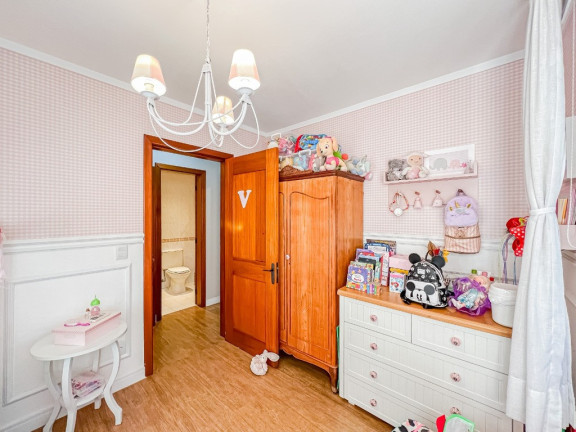 Imagem Imóvel com 2 Quartos à Venda, em Moinhos De Vento - Porto Alegre Imagem Imóvel com 2 Quartos à Venda, em Moinhos De Vento - Porto Alegre