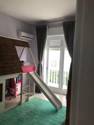 Imagem Imóvel com 6 Quartos à Venda, 300 m² em Pitangueiras - Guarujá Imagem Imóvel com 6 Quartos à Venda, 300 m² em Pitangueiras - Guarujá