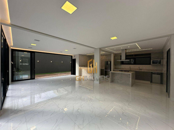 Imagem Sobrado com 6 Quartos à Venda, 332 m² em Setor Central - Goiânia Imagem Sobrado com 6 Quartos à Venda, 332 m² em Setor Central - Goiânia