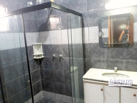 Imagem Casa com 4 Quartos para Alugar, 480 m² em Santa Maria - Uberaba Imagem Casa com 4 Quartos para Alugar, 480 m² em Santa Maria - Uberaba