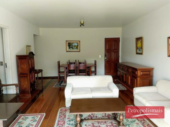 Apartamento com 3 Quartos à Venda, 118 m² em Valparaíso - Petrópolis