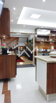 Imagem Sobrado com 3 Quartos à Venda, 302 m² em Vila Rosália - Guarulhos Imagem Sobrado com 3 Quartos à Venda, 302 m² em Vila Rosália - Guarulhos