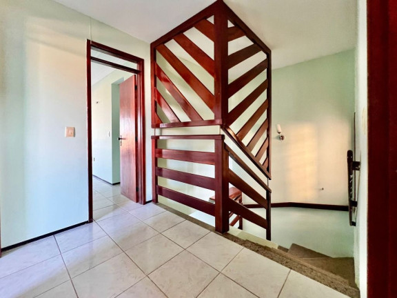 Imagem Casa com 4 Quartos à Venda, 180 m² em Sapiranga - Fortaleza Imagem Casa com 4 Quartos à Venda, 180 m² em Sapiranga - Fortaleza