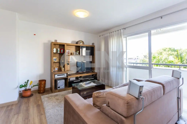 Imagem Apartamento com 3 Quartos à Venda, 105 m² em Passo Da Areia - Porto Alegre