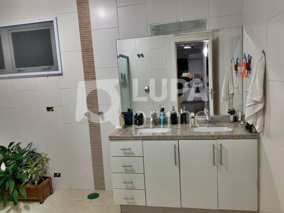 Imagem Casa com 3 Quartos à Venda, 360 m² em Arujázinho I, Ii E Iii - Arujá Imagem Casa com 3 Quartos à Venda, 360 m² em Arujázinho I, Ii E Iii - Arujá