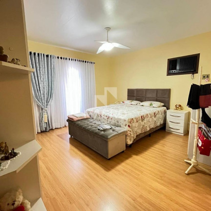 Imagem Casa com 4 Quartos à Venda, 188 m² em Vila Lalau - Jaraguá Do Sul Imagem Casa com 4 Quartos à Venda, 188 m² em Vila Lalau - Jaraguá Do Sul
