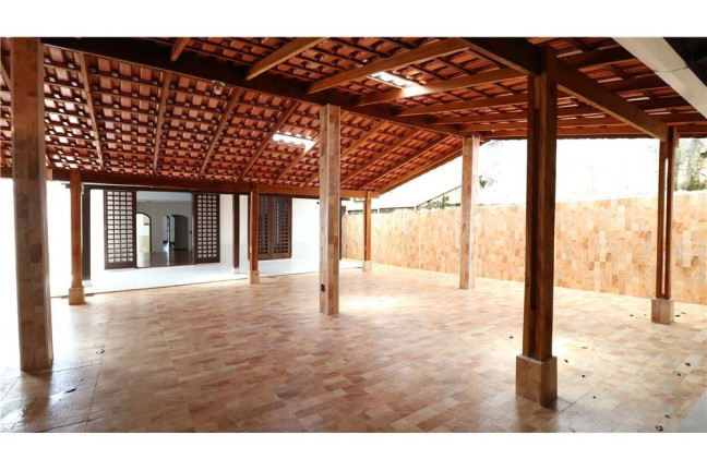 Imagem Casa com 4 Quartos à Venda, 332 m² em Jardim Leonor - São Paulo Imagem Casa com 4 Quartos à Venda, 332 m² em Jardim Leonor - São Paulo