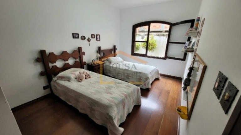 Imagem Casa com 3 Quartos à Venda, 495 m² em Vila Rosália - Guarulhos Imagem Casa com 3 Quartos à Venda, 495 m² em Vila Rosália - Guarulhos