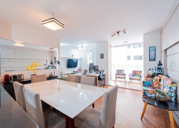 Apartamento com 2 Quartos à Venda, 70 m² em Vila São Paulo - São Paulo