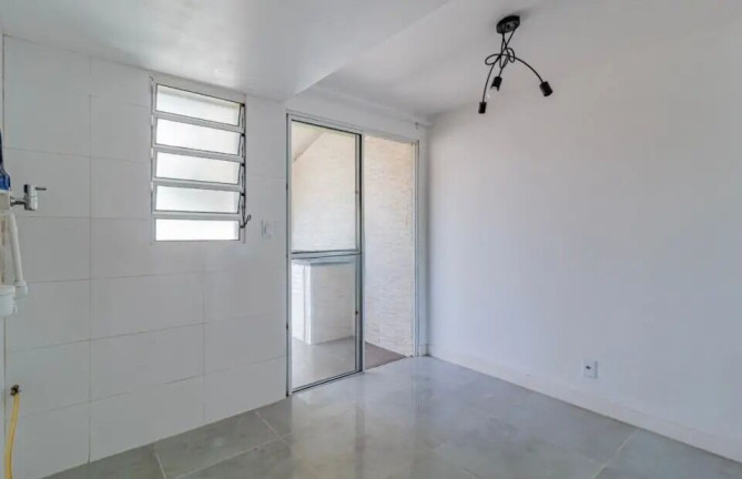 Imagem Casa de Condomínio com 2 Quartos à Venda, 67 m² em Sarandi - Porto Alegre