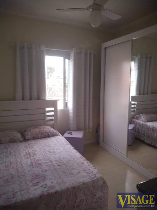 Imagem Casa com 3 Quartos à Venda, 257 m² em Parque Santo Antônio - Jacareí Imagem Casa com 3 Quartos à Venda, 257 m² em Parque Santo Antônio - Jacareí