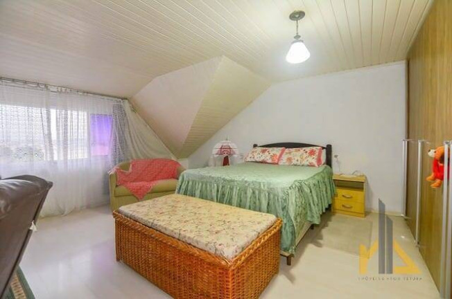 Imagem Sobrado com 3 Quartos à Venda, 134 m² em Fanny - Curitiba Imagem Sobrado com 3 Quartos à Venda, 134 m² em Fanny - Curitiba