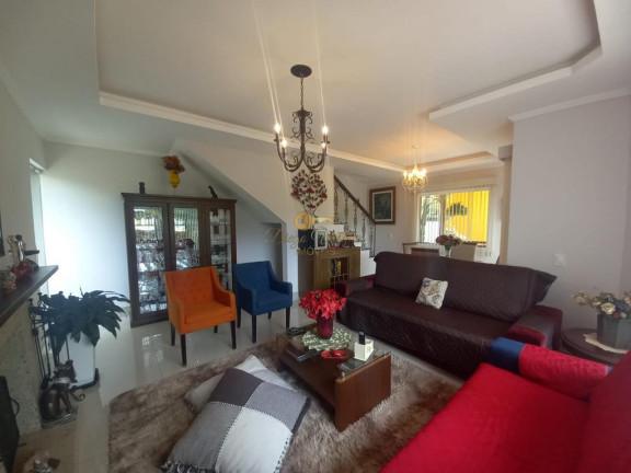 Imagem Casa com 3 Quartos à Venda, 200 m² em Vargem Grande - Teresópolis Imagem Casa com 3 Quartos à Venda, 200 m² em Vargem Grande - Teresópolis