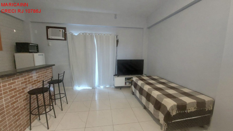Kitnet com 1 Quarto para Alugar, 30 m² em Jardim Atlantico Leste - Maricá