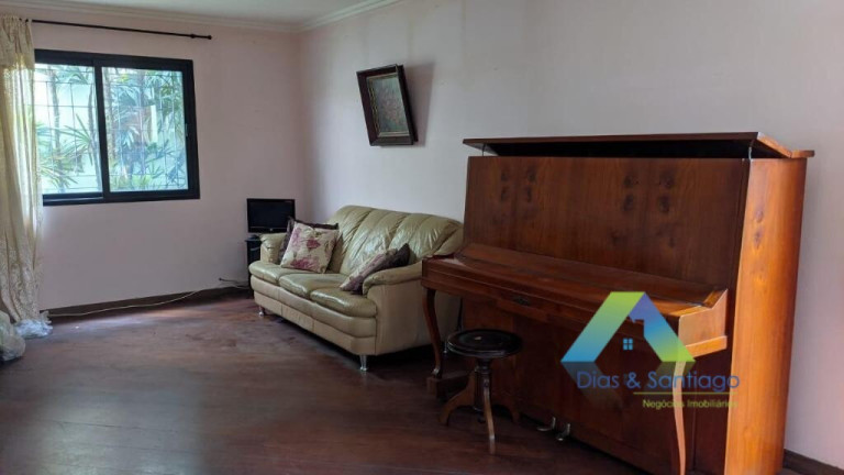 Imagem Casa com 4 Quartos à Venda, 200 m² em Moema - São Paulo Imagem Casa com 4 Quartos à Venda, 200 m² em Moema - São Paulo