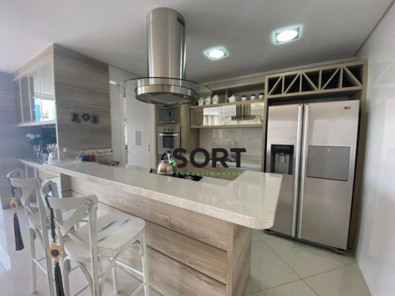 Imagem Apartamento com 2 Quartos à Venda, 98 m² em Centro - Balneário Camboriú