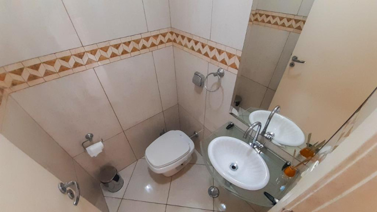 Imagem Apartamento com 3 Quartos à Venda, 176 m² em Pitangueiras - Guarujá Imagem Apartamento com 3 Quartos à Venda, 176 m² em Pitangueiras - Guarujá