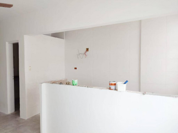 Imagem Kitnet à Venda, 30 m² em Itararé - São Vicente Imagem Kitnet à Venda, 30 m² em Itararé - São Vicente