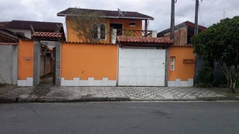 Imagem Sobrado com 4 Quartos à Venda, 212 m² em Centro - Ubatuba Imagem Sobrado com 4 Quartos à Venda, 212 m² em Centro - Ubatuba