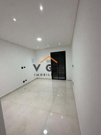 Imagem Casa com 3 Quartos à Venda, 204 m² em Jardim Artur Alvim - São Paulo Imagem Casa com 3 Quartos à Venda, 204 m² em Jardim Artur Alvim - São Paulo