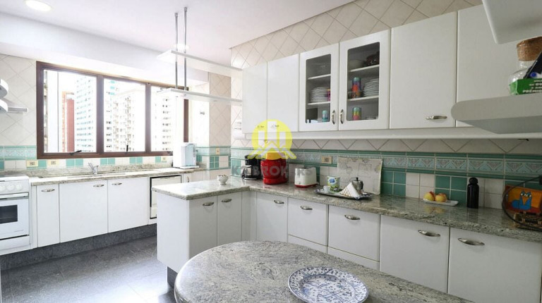 Imagem Apartamento com 3 Quartos à Venda, 165 m² em Itaim Bibi - São Paulo Imagem Apartamento com 3 Quartos à Venda, 165 m² em Itaim Bibi - São Paulo