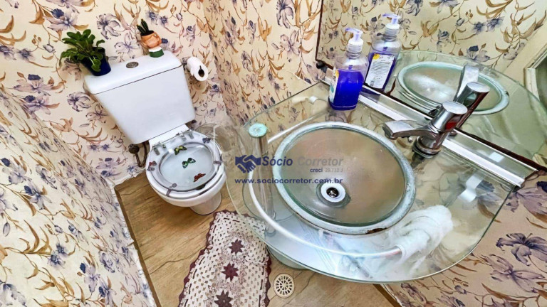 Imagem Casa com 3 Quartos à Venda, 100 m² em Jardim Cocaia - Guarulhos Imagem Casa com 3 Quartos à Venda, 100 m² em Jardim Cocaia - Guarulhos