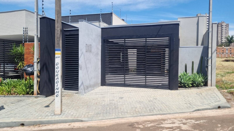Imagem Casa com 3 Quartos à Venda, 133 m² em Arapongas Imagem Casa com 3 Quartos à Venda, 133 m² em Arapongas