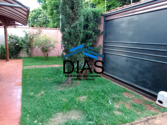 Imagem Casa com 4 Quartos à Venda, 190 m² em Parque Laranjeiras - Araraquara Imagem Casa com 4 Quartos à Venda, 190 m² em Parque Laranjeiras - Araraquara