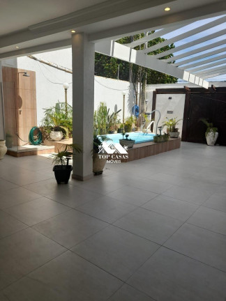 Imagem Casa com 4 Quartos à Venda, 270 m² em Novo Portinho - Cabo Frio
