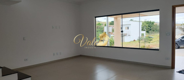 Casa com 3 Quartos à Venda, 176 m² em Morada Dos Nobres - Taubaté