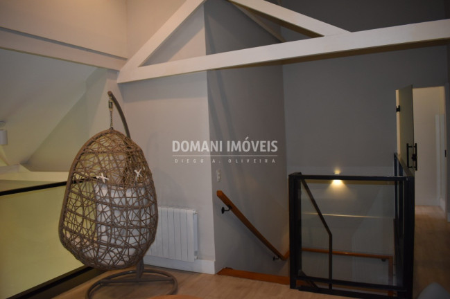 Imagem Imóvel com 1 Quarto à Venda, 65 m² em Região De Capivari - Campos Do Jordão Imagem Imóvel com 1 Quarto à Venda, 65 m² em Região De Capivari - Campos Do Jordão