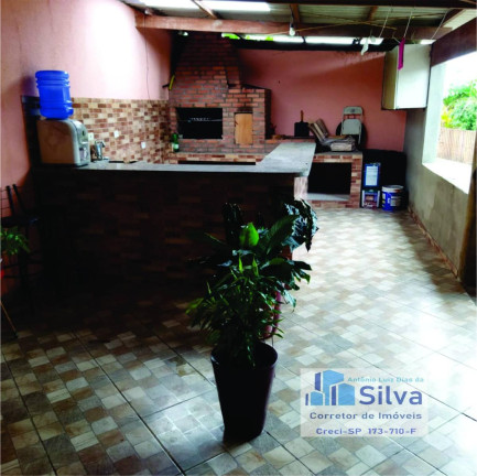 Imagem Imóvel com 3 Quartos à Venda, 400 m² em Jardim Britania - Ilha Comprida Imagem Imóvel com 3 Quartos à Venda, 400 m² em Jardim Britania - Ilha Comprida