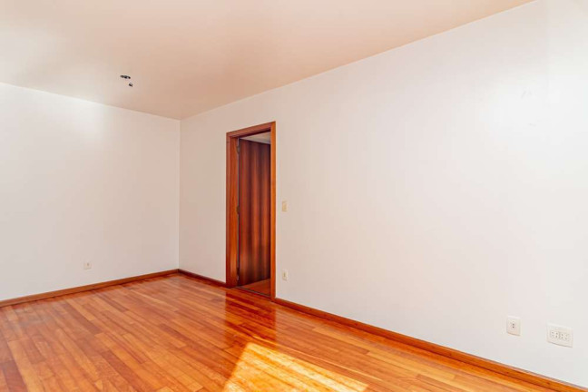 Apartamento com 2 Quartos à Venda, 66 m² em Petrópolis - Porto Alegre