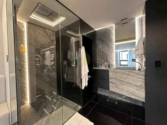 Imagem Apartamento com 3 Quartos à Venda, 260 m² em Barra Sul - Balneário Camboriú Imagem Apartamento com 3 Quartos à Venda, 260 m² em Barra Sul - Balneário Camboriú