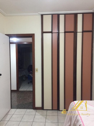 Imagem Apartamento com 4 Quartos à Venda, 142 m² em Candeal - Salvador