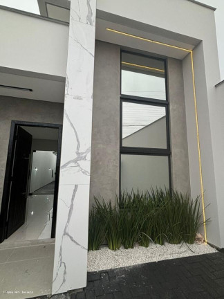 Imagem Casa com 2 Quartos à Venda, 72 m² em Ingleses Do Rio Vermelho - Florianópolis