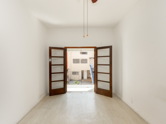 Imagem Casa com 3 Quartos à Venda, 232 m² em Ipiranga - São Paulo Imagem Casa com 3 Quartos à Venda, 232 m² em Ipiranga - São Paulo