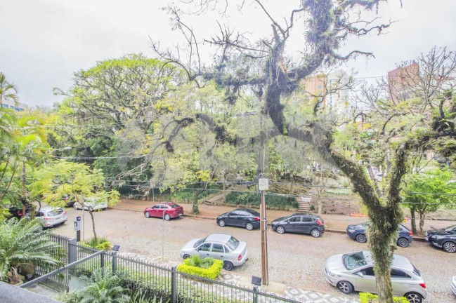 Imagem Apartamento com 4 Quartos à Venda, 251 m² em Moinhos De Vento - Porto Alegre Imagem Apartamento com 4 Quartos à Venda, 251 m² em Moinhos De Vento - Porto Alegre