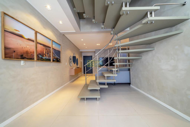 Imagem Casa com 3 Quartos à Venda, 159 m² em Canto Grande - Bombinhas Imagem Casa com 3 Quartos à Venda, 159 m² em Canto Grande - Bombinhas
