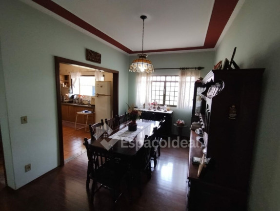 Imagem Casa com 3 Quartos à Venda, 209 m² em Vila Nova Irerê - Lençóis Paulista Imagem Casa com 3 Quartos à Venda, 209 m² em Vila Nova Irerê - Lençóis Paulista