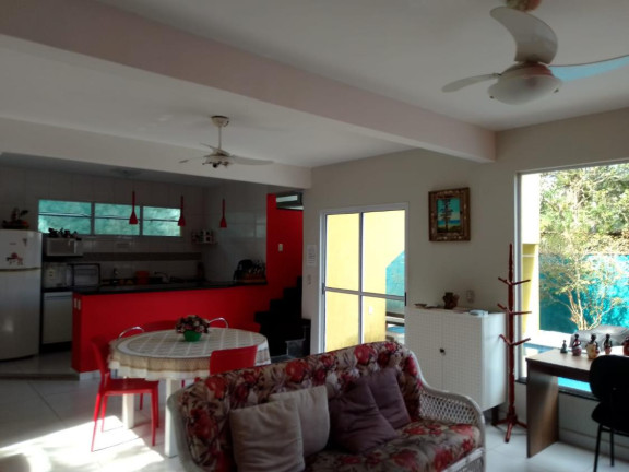 Imagem Casa com 3 Quartos à Venda, 255 m² em Barra Do Una - São Sebastião Imagem Casa com 3 Quartos à Venda, 255 m² em Barra Do Una - São Sebastião
