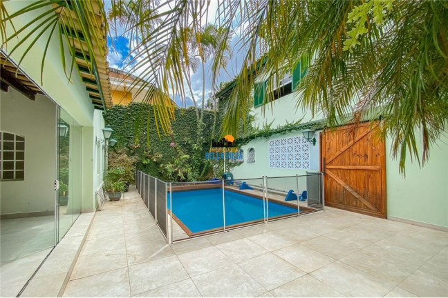 Imagem Casa com 3 Quartos à Venda, em Morumbi - São Paulo Imagem Casa com 3 Quartos à Venda, em Morumbi - São Paulo