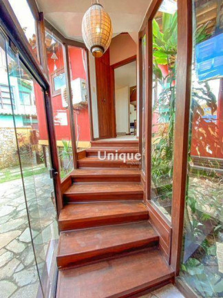 Imagem Casa com 7 Quartos à Venda, 600 m² em Manguinhos - Armação Dos Búzios Imagem Casa com 7 Quartos à Venda, 600 m² em Manguinhos - Armação Dos Búzios