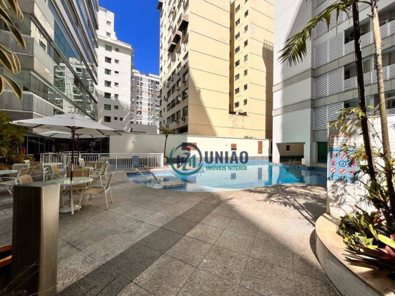 Imagem Apartamento com 4 Quartos à Venda, 188 m² em Icaraí - Niterói