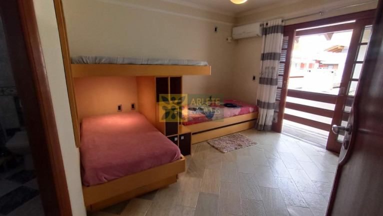 Imagem Casa com 3 Quartos à Venda, 335 m² em Canto Grande - Bombinhas Imagem Casa com 3 Quartos à Venda, 335 m² em Canto Grande - Bombinhas