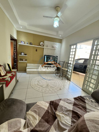Imagem Casa com 3 Quartos à Venda, 151 m² em Parque Dos Eucaliptos Ii - Mogi Guaçu Imagem Casa com 3 Quartos à Venda, 151 m² em Parque Dos Eucaliptos Ii - Mogi Guaçu