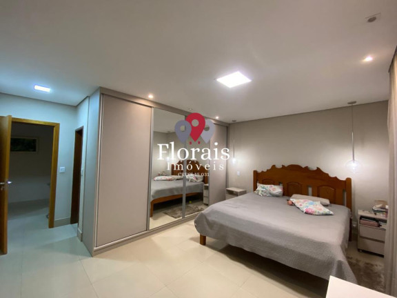 Imagem Casa com 5 Quartos à Venda, 269 m² em Boa Esperança - Cuiabá Imagem Casa com 5 Quartos à Venda, 269 m² em Boa Esperança - Cuiabá