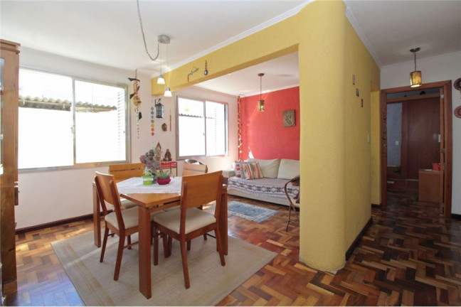 Imagem Apartamento com 2 Quartos à Venda, 67 m² em Menino Deus - Porto Alegre Imagem Apartamento com 2 Quartos à Venda, 67 m² em Menino Deus - Porto Alegre